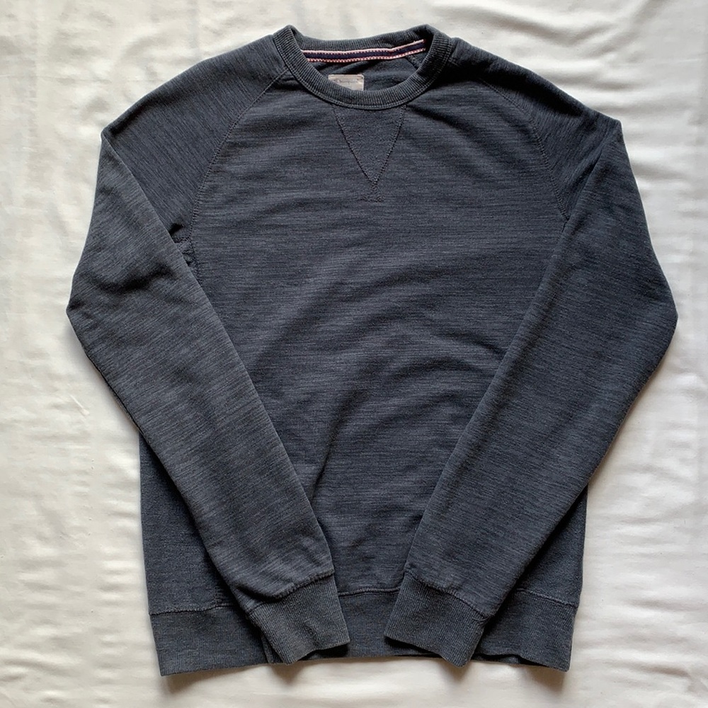 Champion Grey Heather Basic Crew Sweatshirt